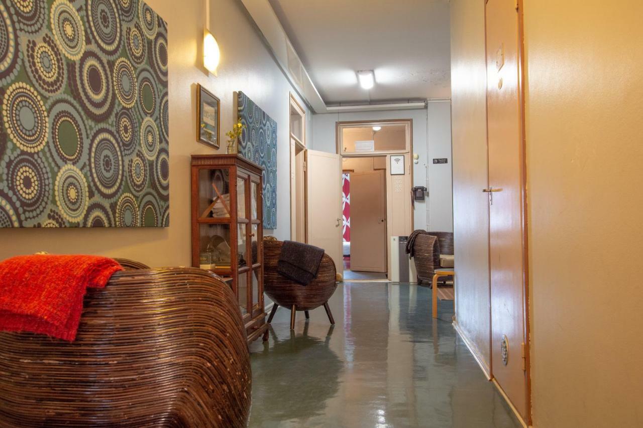 Hostel Buisto Pori Bagian luar foto