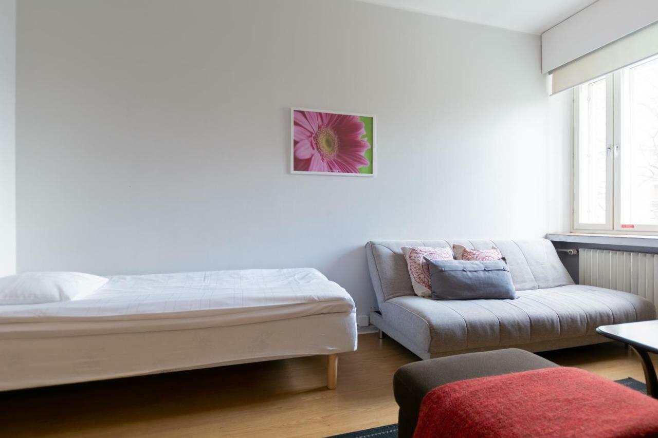 Hostel Buisto Pori Bagian luar foto